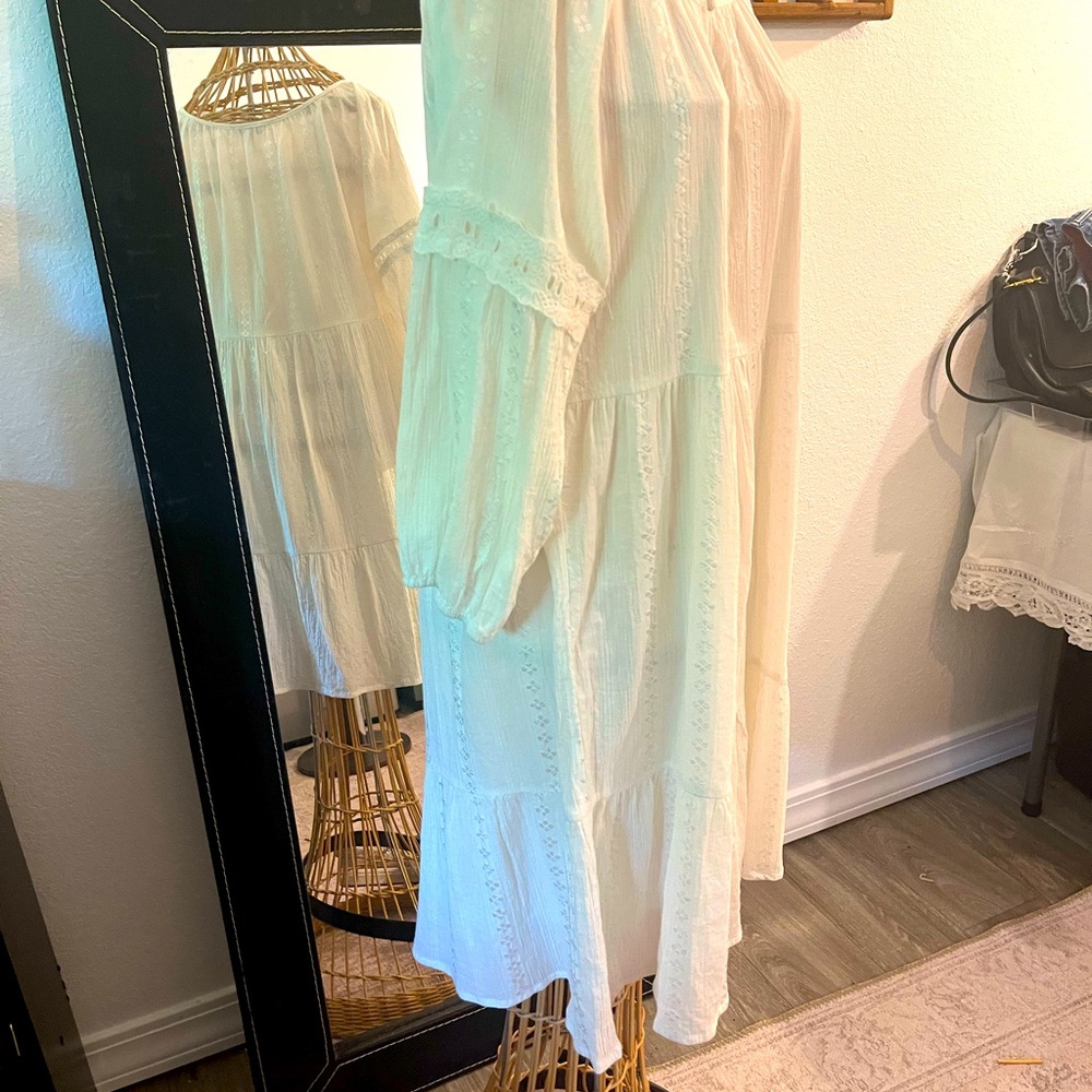 White‎ babydoll dress by Fate size small
